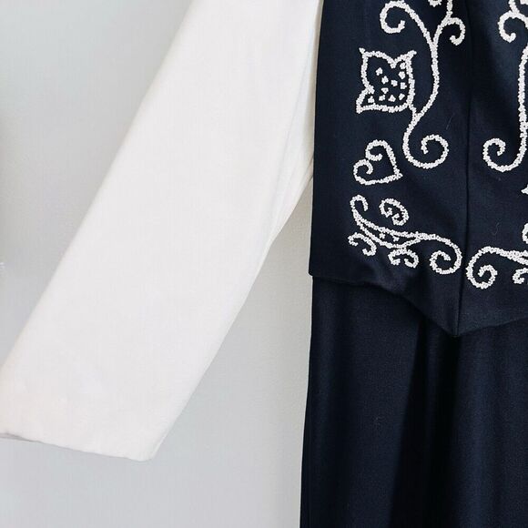 🎉Clearance🎉Vintage Jeffrey & Dara Black & White Embroidered Modest Dress 12 - Picture 4 of 7